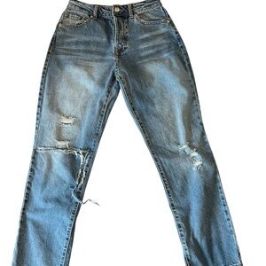 Women’s Forever 21 Light Blue Distressed Denim Jeans